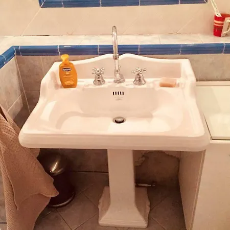 Charming Double Bedroom In Navigli District *