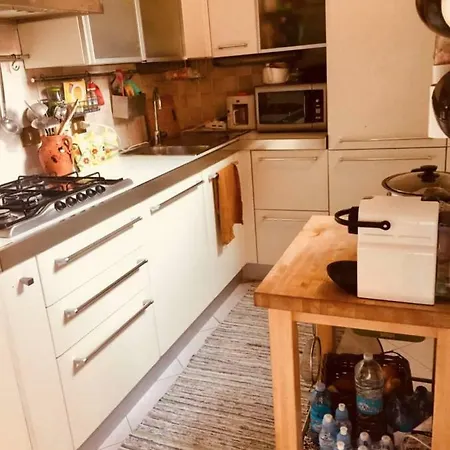 Ubytování v soukromí Charming Double Bedroom In Navigli District *